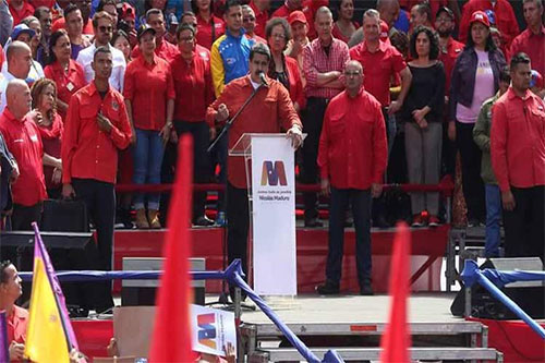 Maduro formaliza su candidatura ante el Consejo Nacional Electoral